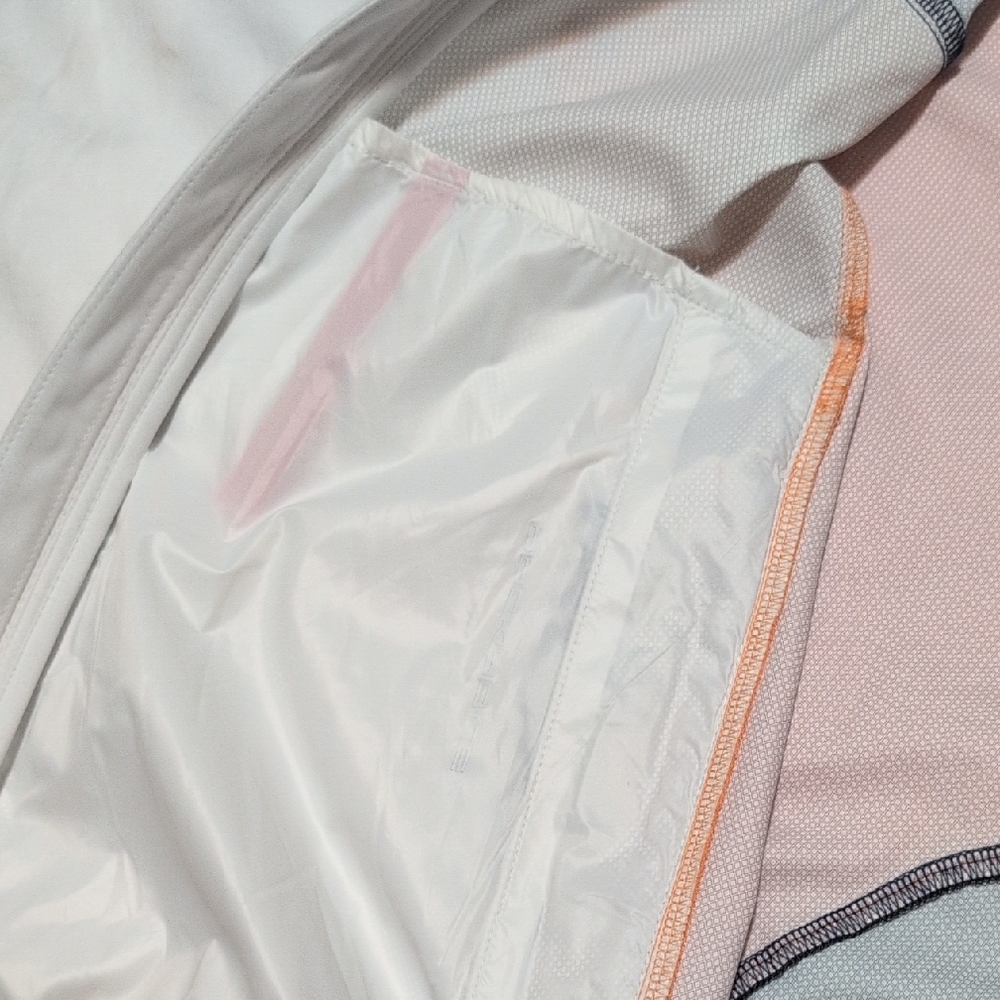 Navy and White Windbreaker with High Collar and Color-Blocked Design - Picture 11 of 16